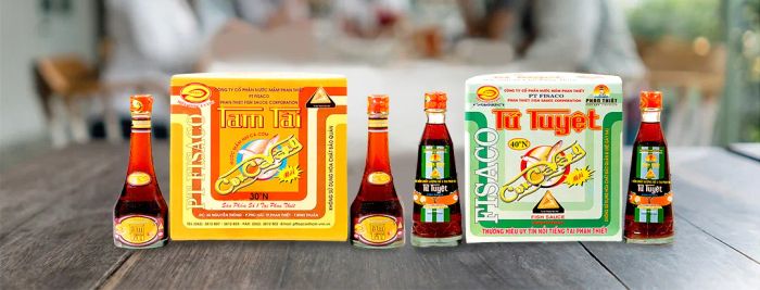 Hình ảnh Nước mắm Tam Tài 1 - Sắc vàng hổ phách lấp lánh như nắng biển