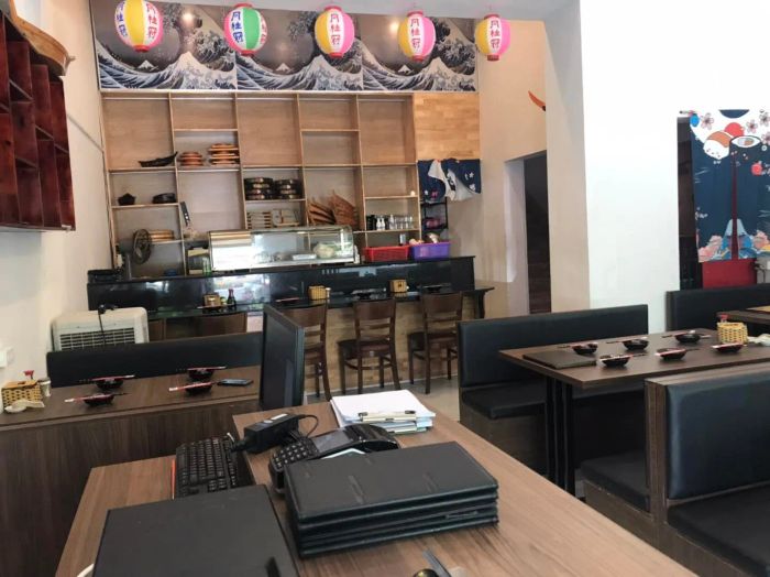 Nhà hàng Tokyo Sushi Ninh Bình - điểm đến ẩm thực Nhật Bản với không gian ấn tượng qua góc ảnh sống động.
