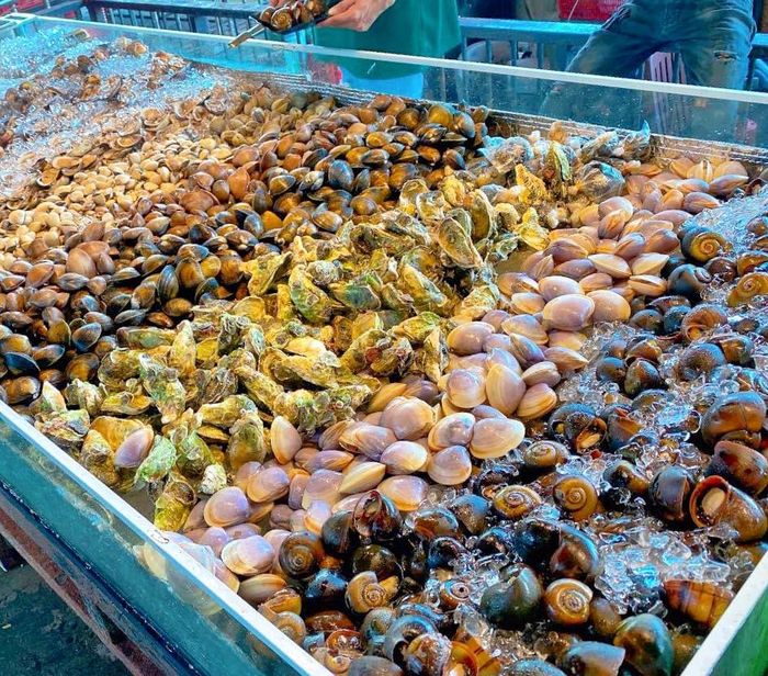 Những món nướng hấp dẫn được chế biến tại Cô 3 Còi