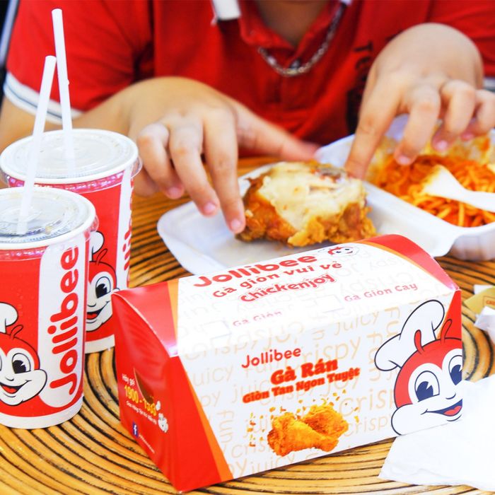 Hình ảnh Jollibee Đà Nẵng - Không gian vui nhộn