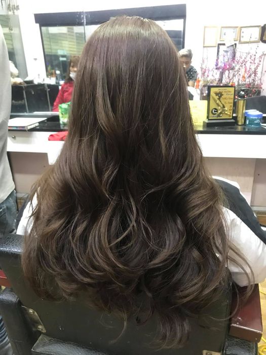 Không gian hiện đại tại Hair Salon Minh Thắng - Ảnh 1
