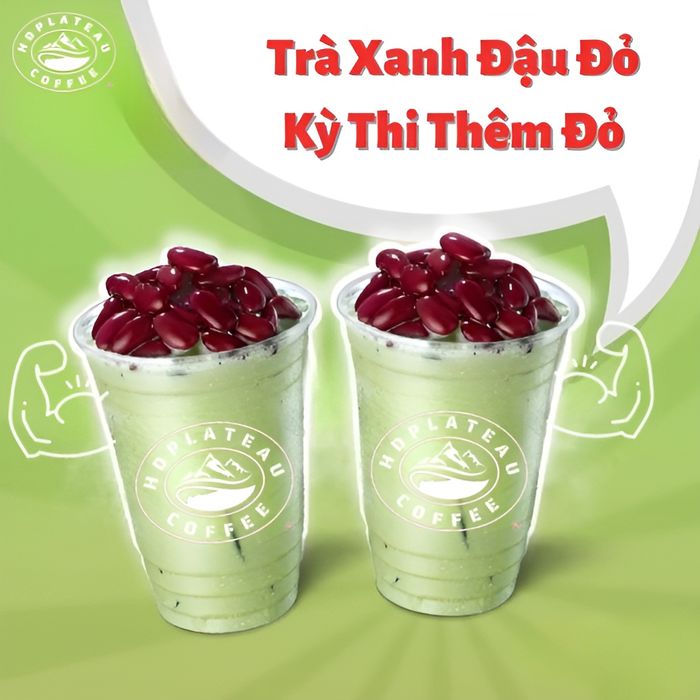 Góc check-in ấn tượng với view cao nguyên tại quán