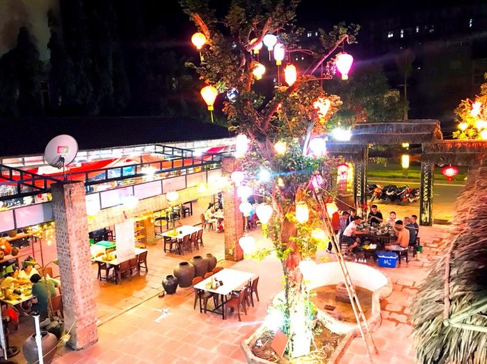 Hoa Sơn Bổn Quán - Ảnh không gian võ lâm đậm chất kiếm hiệp