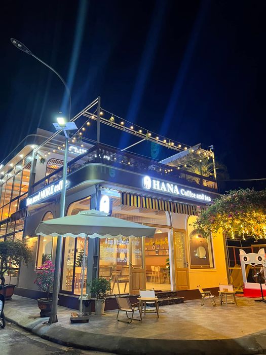 Không gian thư giãn đầy nghệ thuật tại HANA Coffee & Tea