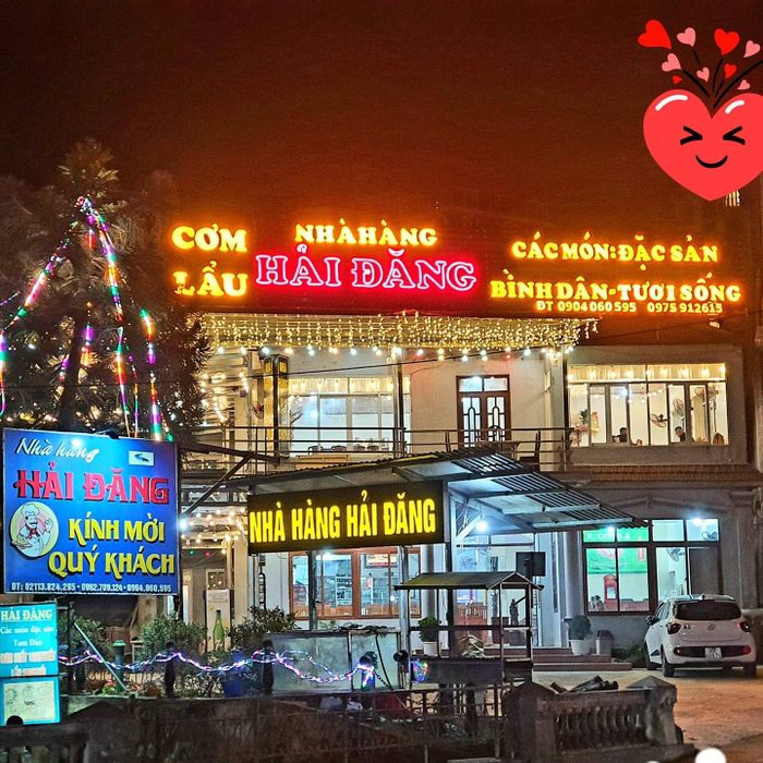 Khám phá không gian ấm cúng và những món ngon đặc trưng tại Nhà Hàng Hải Đăng qua loạt ảnh chân thực