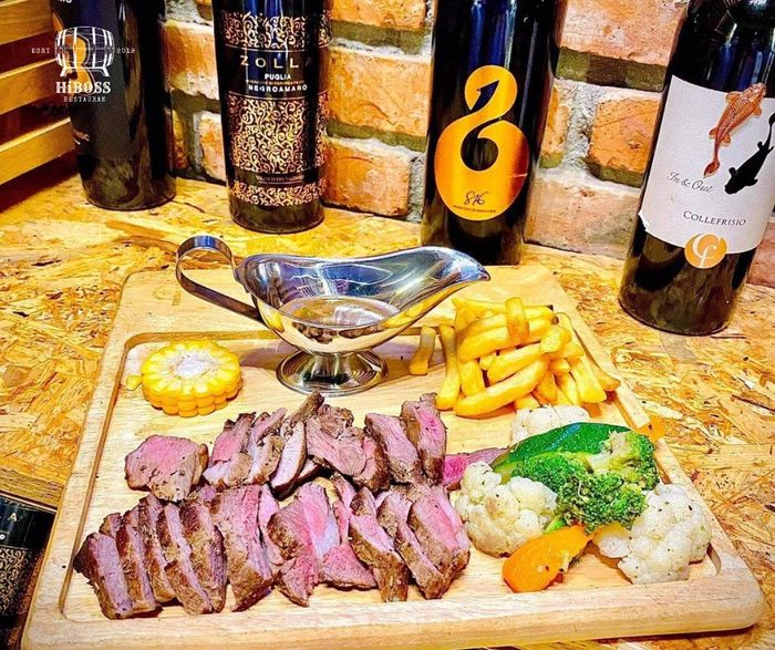 Thực đơn hấp dẫn tại HiBoss Restaurant