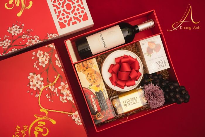 Không gian trưng bày sang trọng tại Khang Anh Wine