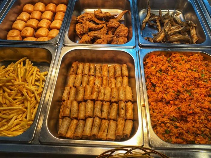 Món ăn tại nhà hàng ảnh 2