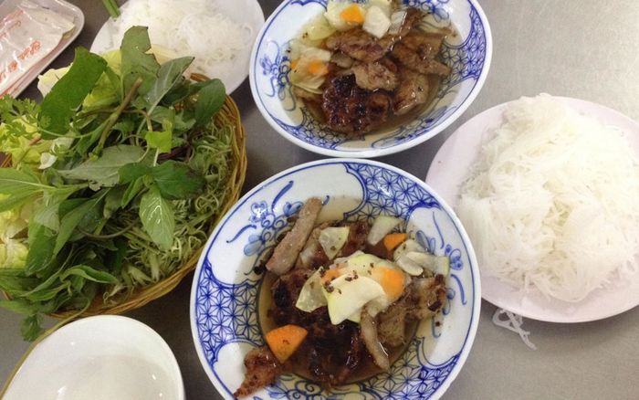 Không gian mang đậm phong cách Hà Nội tại quán