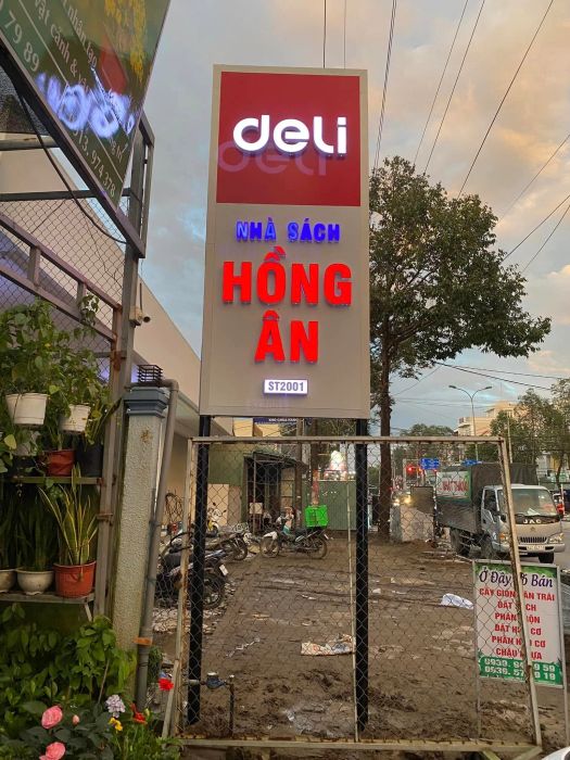 Bộ sưu tập thiết kế đa dạng của Nhật Thắng - Ảnh 3