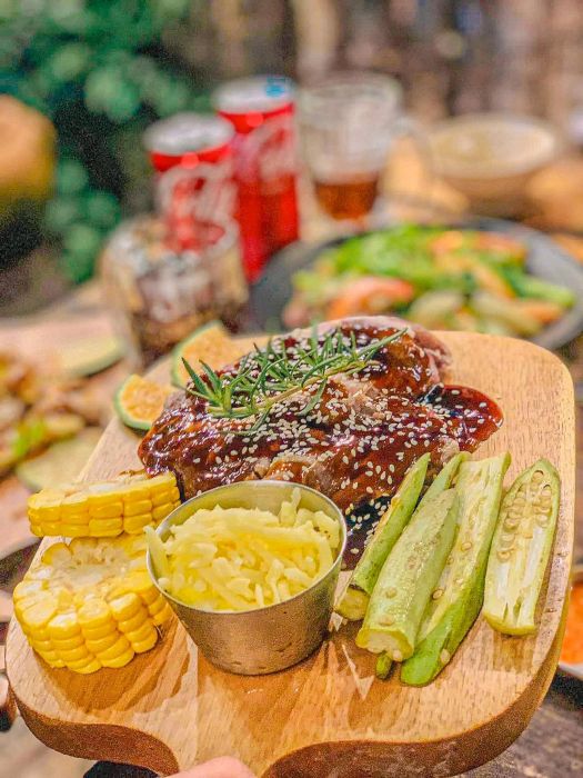Góc ẩm thực đầy sôi động tại Quỳnh Chip BBQ BEER