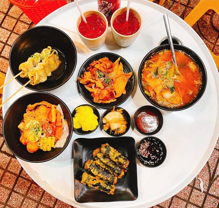 Hình ảnh Mr.Bokki - Không gian ấm cúng chuẩn Hàn