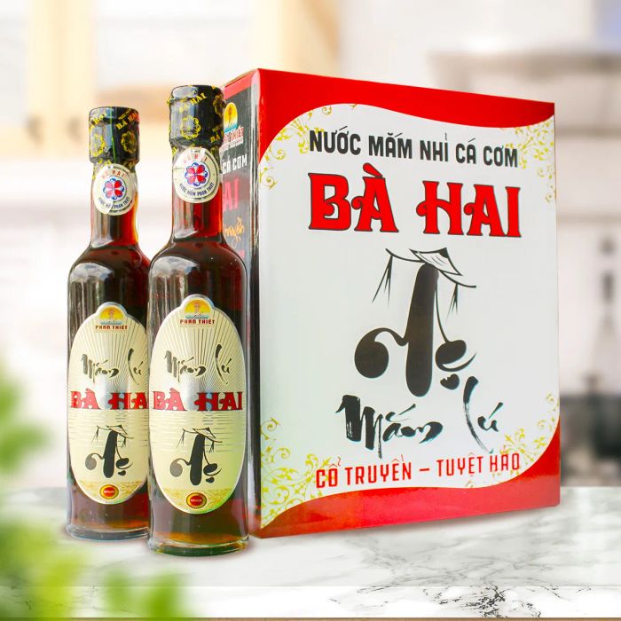 Nước mắm Bà Hai - Chai thiết kế truyền thống