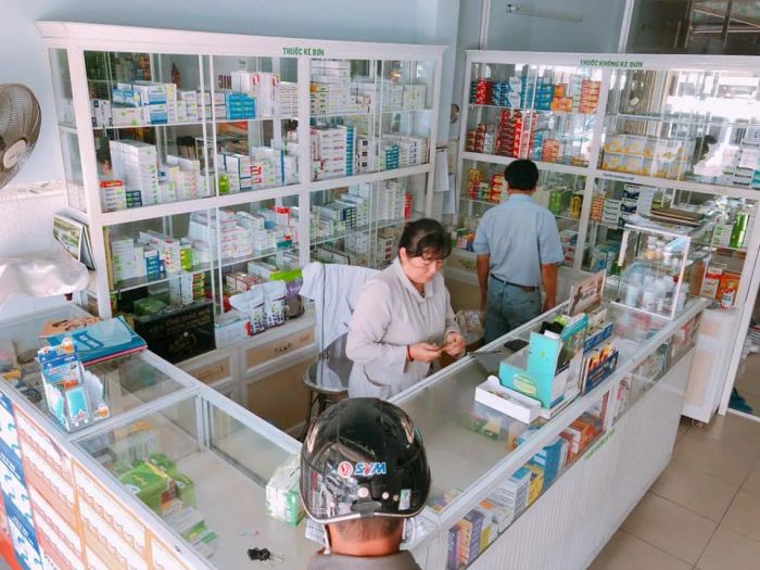 Hình ảnh không gian Nhà thuốc Minh Hoàng