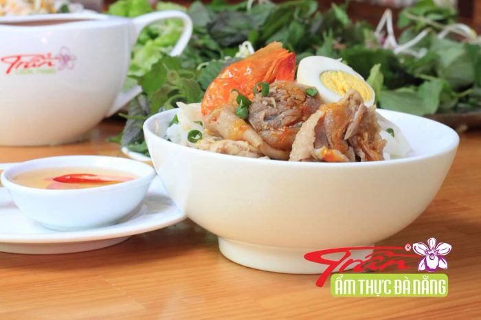 Không gian Ẩm Thực Trần - điểm đến ẩm thực đẳng cấp tại Đà Nẵng