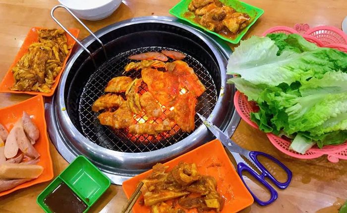 Tiến Vượng Lẩu Nướng ảnh 2