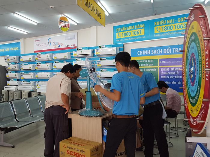 Góc tư vấn và trải nghiệm sản phẩm tại Điện Máy Xanh