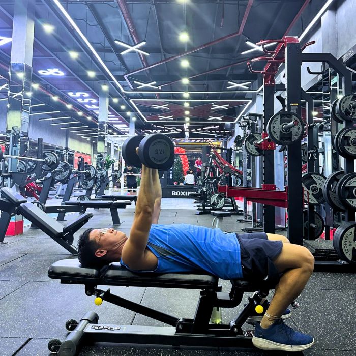 Hình ảnh không gian tập luyện đẳng cấp tại TheGym