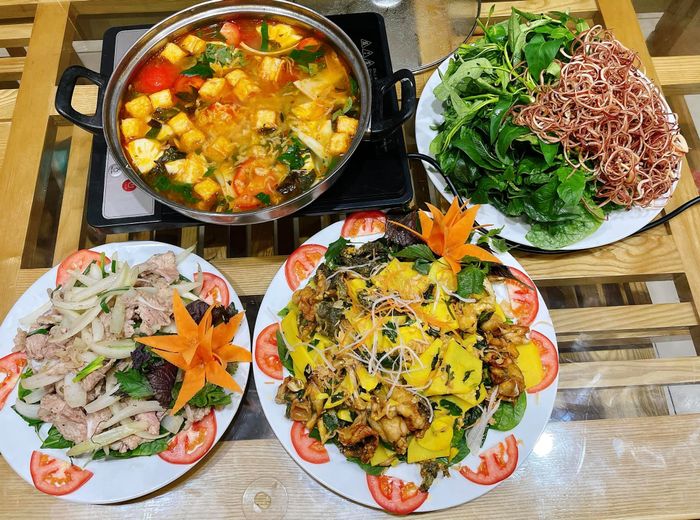 Không gian ẩm thực sang trọng tại Nhà Hàng Cá Lăng Sông Đà - Nơi lưu giữ tinh hoa ẩm thực Phú Thọ