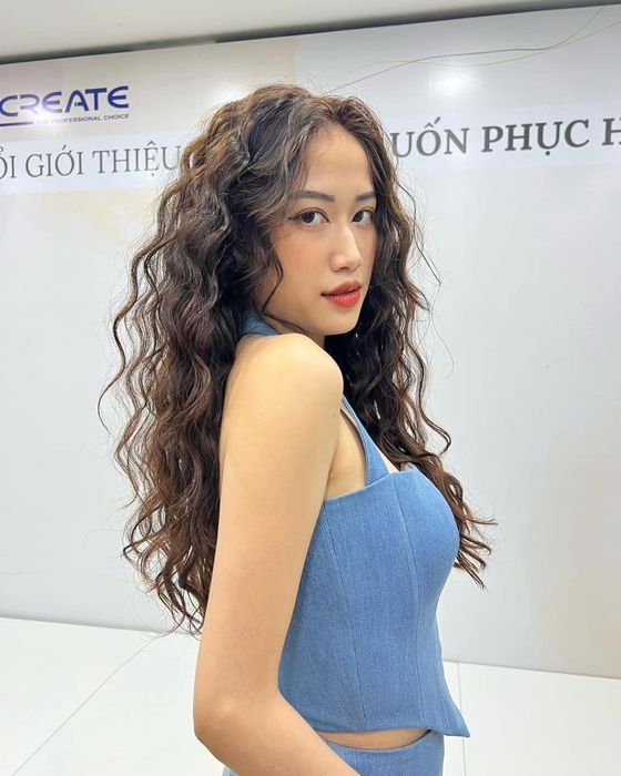 Hình ảnh những kiểu tóc ấn tượng được tạo nên tại Salon HOÀNG HƯNG