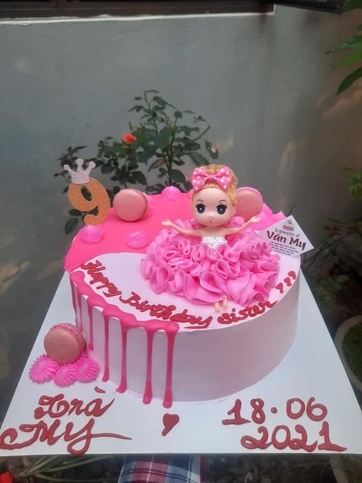 Bộ sưu tập bánh kem nghệ thuật đặc sắc tại Tiệm Bánh Văn My