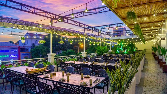 Không gian ấm cúng và đầy phong cách tại Lê Grill House