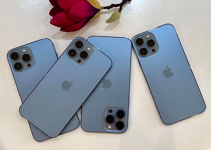 Trải nghiệm sản phẩm Apple tại Mác Store