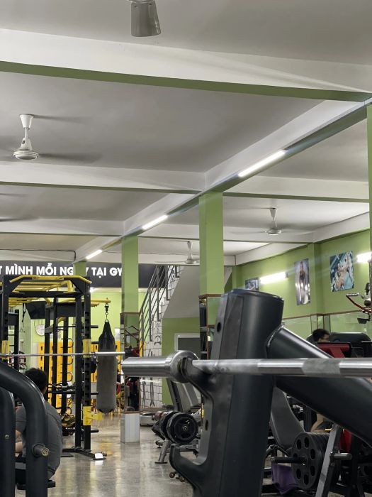 Không gian hiện đại và chuyên nghiệp tại Vĩnh Tường Gym