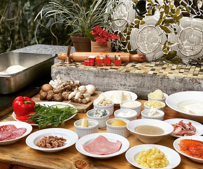 Khu vườn rau mùi xanh mướt tại Nhà Gỗ