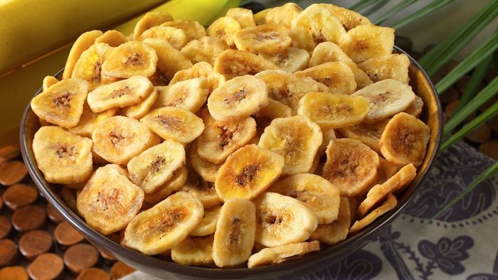 Hình ảnh snack chuối vàng giòn hấp dẫn
