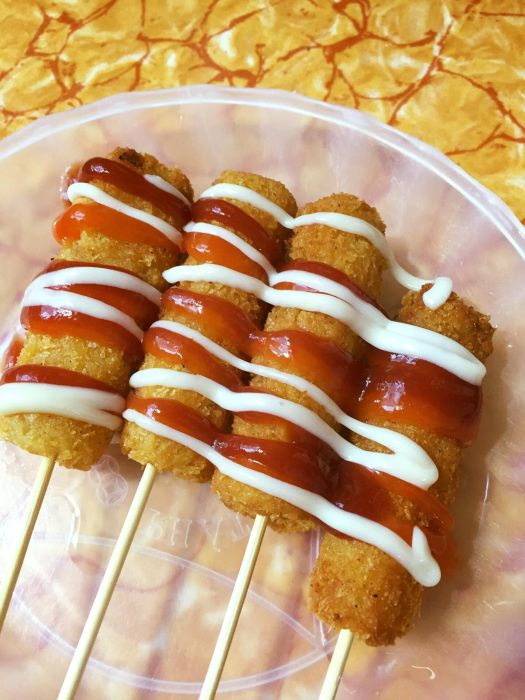 Những khoảnh khắc ẩm thực đáng nhớ tại Yummy - Ăn Vặt & Trà Sữa