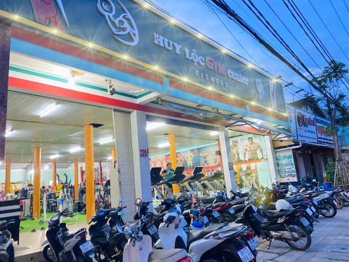 Huy Lộc Gym Center Hình Ảnh 1
