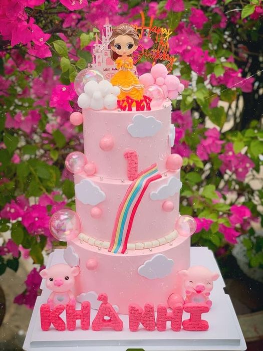 Hình ảnh bánh kem nghệ thuật tại Minh Hạnh Bakery