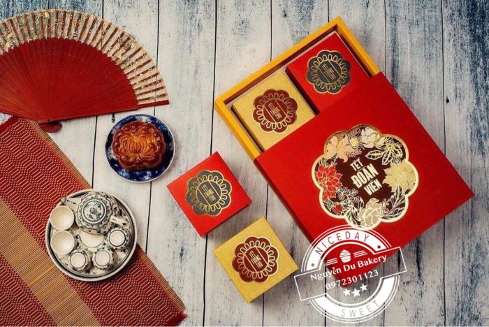 Hình ảnh bánh trung thu đặc biệt tại Nguyễn Du Bakery