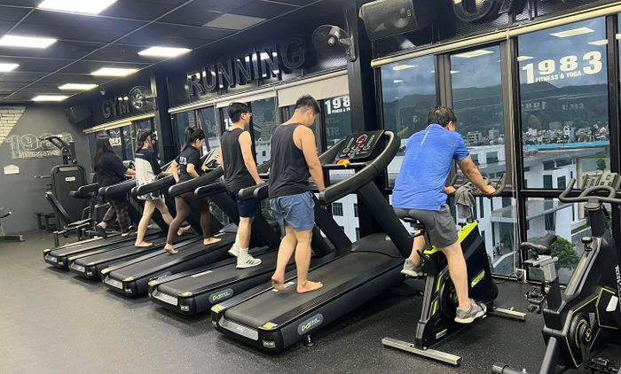 Không gian tập luyện đẳng cấp tại 1983 Fitness & Yoga