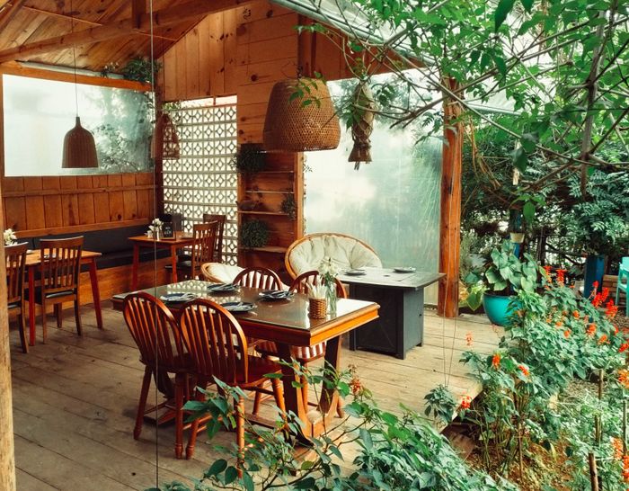 Không gian mộc mạc đầy chất thơ tại Nhà Gỗ