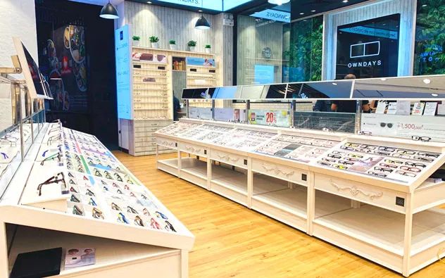 OWNDAYS - Hình ảnh 2 bộ sưu tập đa dạng phong cách
