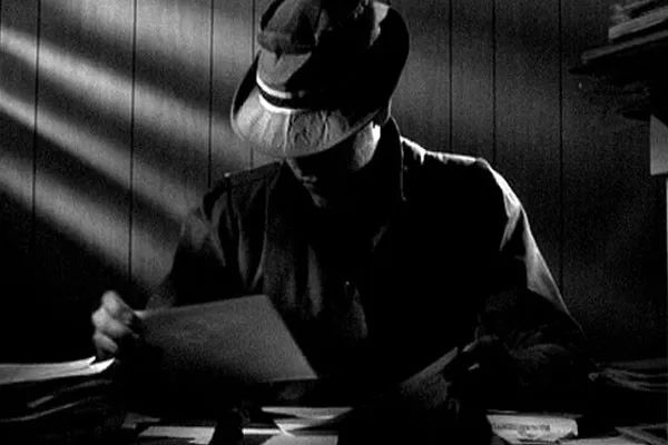 Hình ảnh minh họa hoạt động thám tử chuyên nghiệp