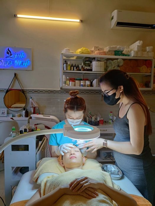 Không gian đào tạo chuyên nghiệp và sang trọng tại Linh Spa