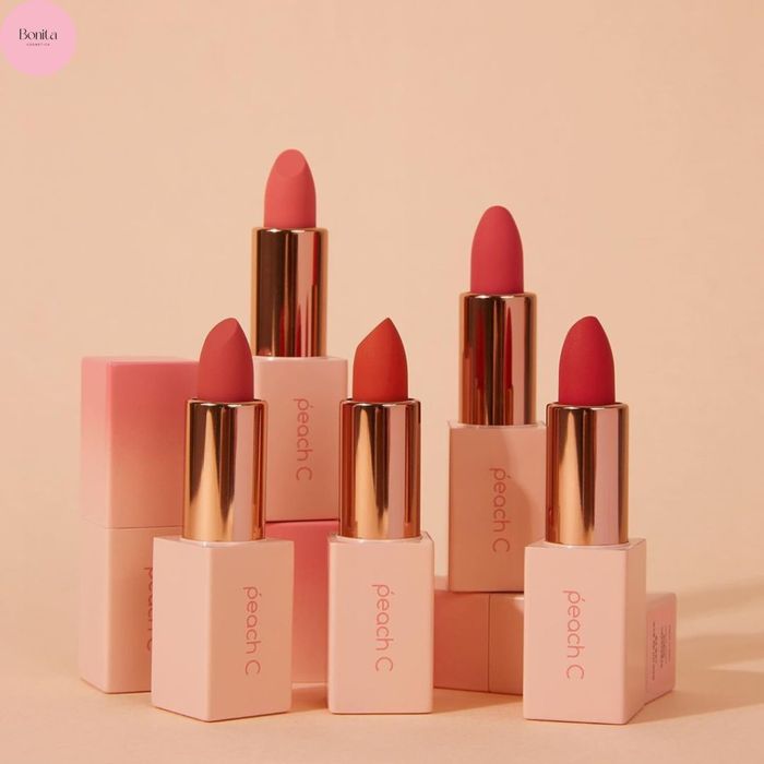 Không gian mua sắm sang trọng tại Bonita Cosmetic