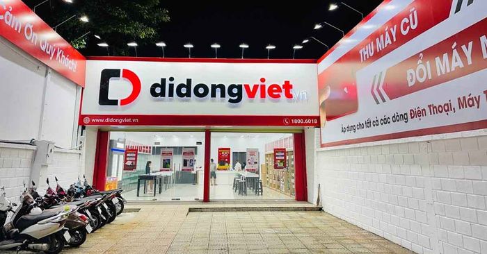 Không gian trưng bày ấn tượng tại Di Động Việt - Ảnh 1