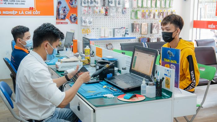 Không gian làm việc hiện đại tại FASTCARE