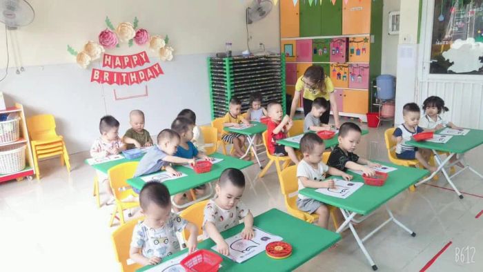 Những khoảnh khắc đáng yêu của bé tại Trường Mầm non Họa Mi