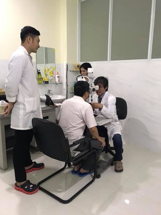 Hình ảnh 2 - Phòng Khám Mắt BS. Nguyễn Xuân Vũ: Không gian khám chữa bệnh hiện đại