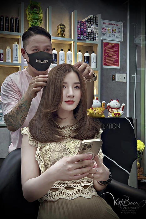 Hình ảnh đầu tiên về Viet Boss Beauty Salon Hair & Tattoo - nơi hội tụ những kiệt tác làm đẹp đậm chất Hàn Quốc.