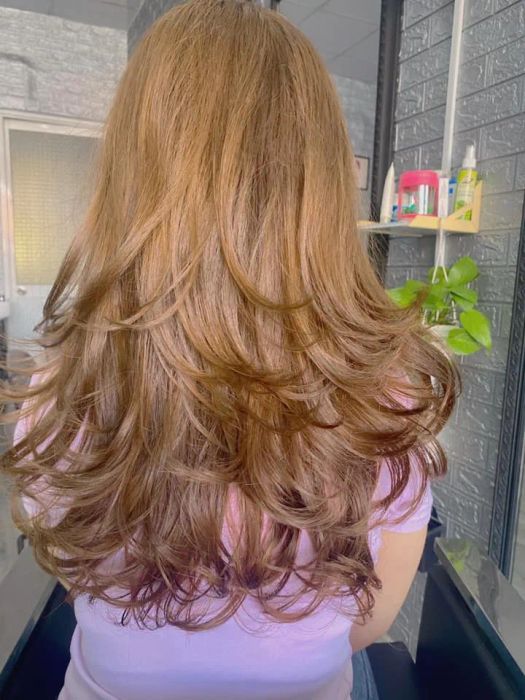 Không gian ấm cúng và chuyên nghiệp tại Hair Salon Hy Nguyễn