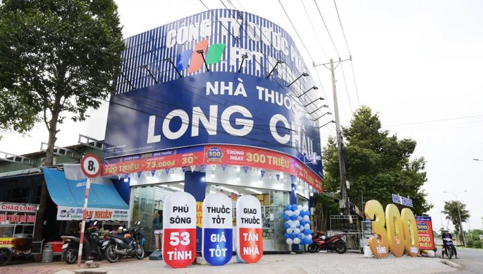 Hình ảnh 2 về Nhà thuốc FPT Long Châu - không gian hiện đại, tiện nghi