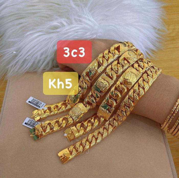 Hình ảnh các sản phẩm trang sức tại Tiệm Vàng Kim Hương 5