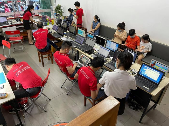 Ảnh Laptop Kim Anh 2