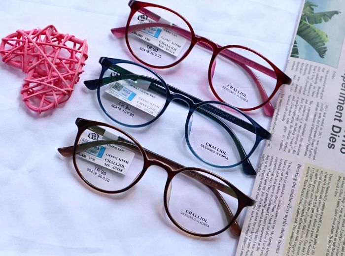 Kính mắt Thắng Vân - Hình ảnh 1 không gian cửa hàng sang trọng